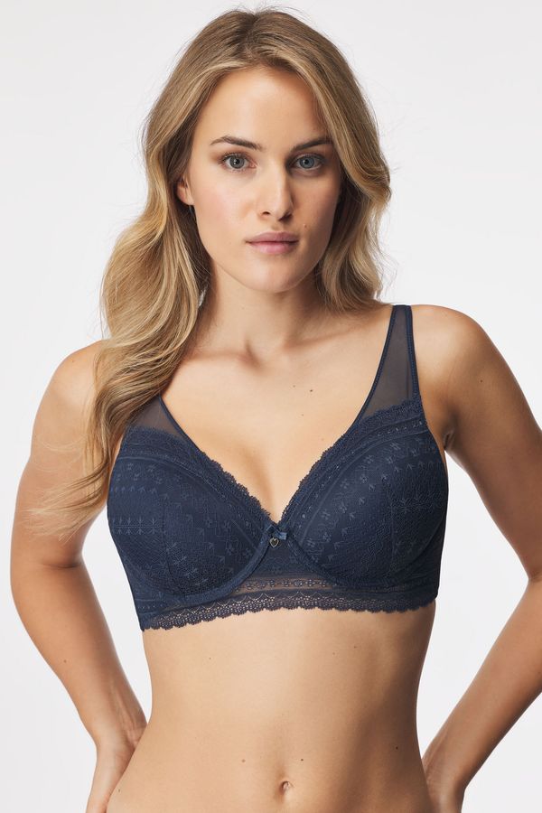 Sassa Grudnjak Great Applause podstavljeni