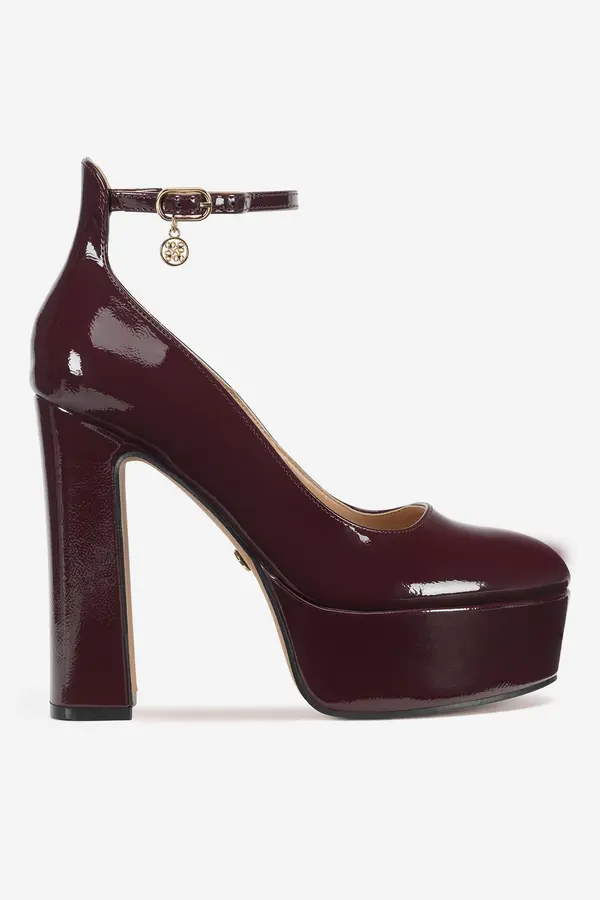 Nine West Cipele na petu