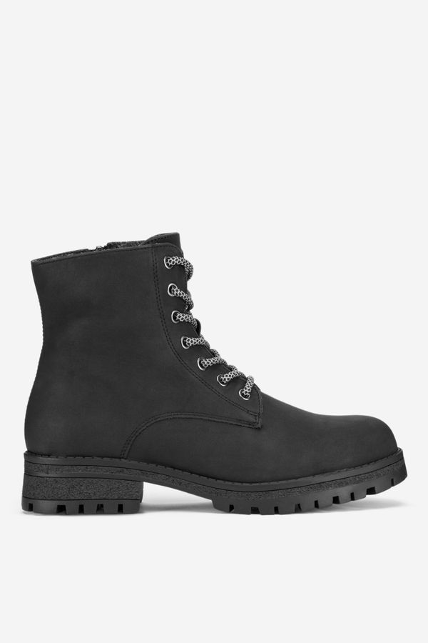 Clara Barson Cipele na vezanje Clara Barson