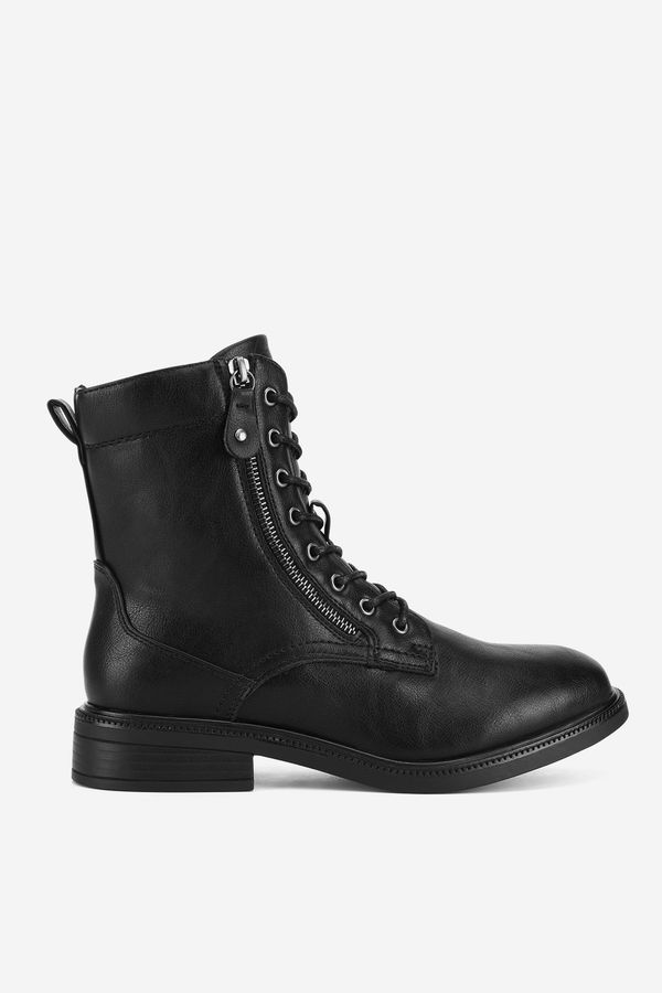 Clara Barson Cipele na vezanje Clara Barson