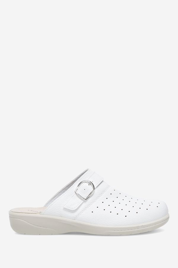 Clara Barson Clara Barson