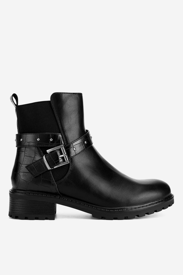 Clara Barson Gležnjače Clara Barson