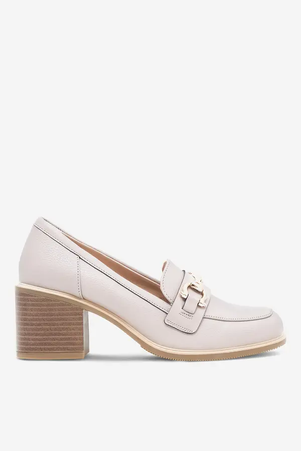 Clara Barson Loaferice