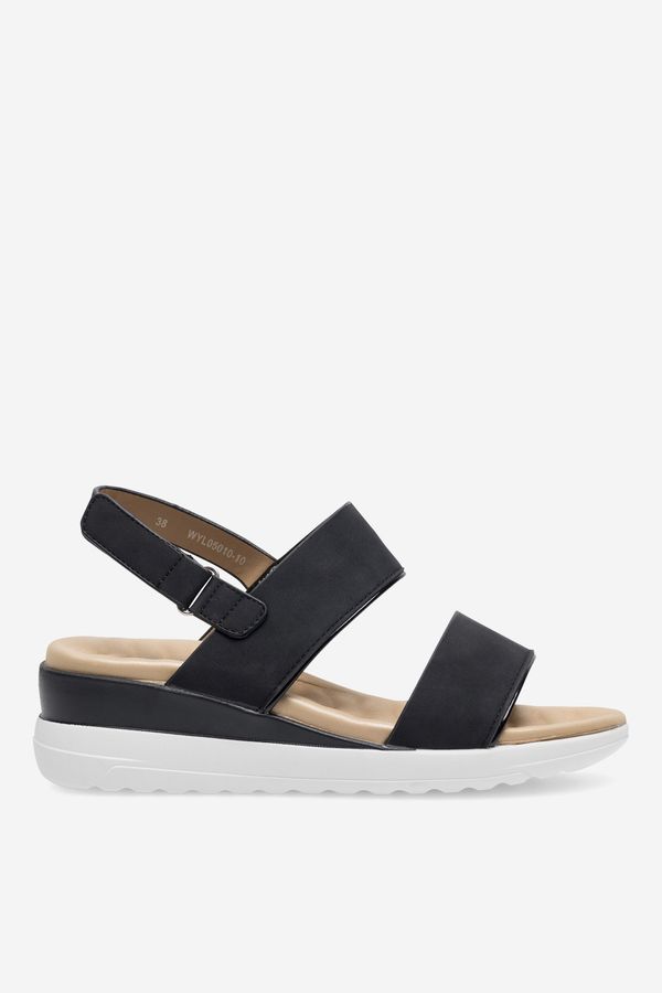 Clara Barson Sandale Clara Barson