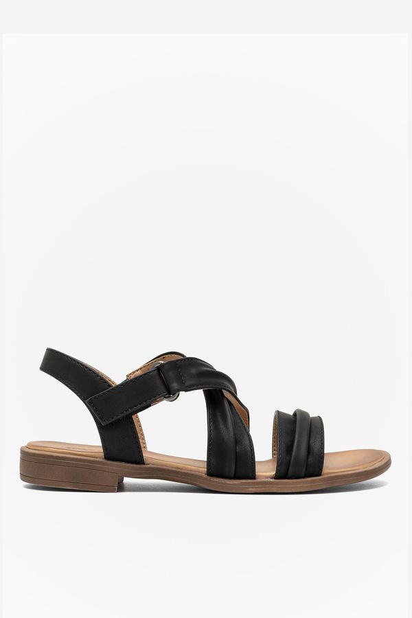 Clara Barson Sandale Clara Barson