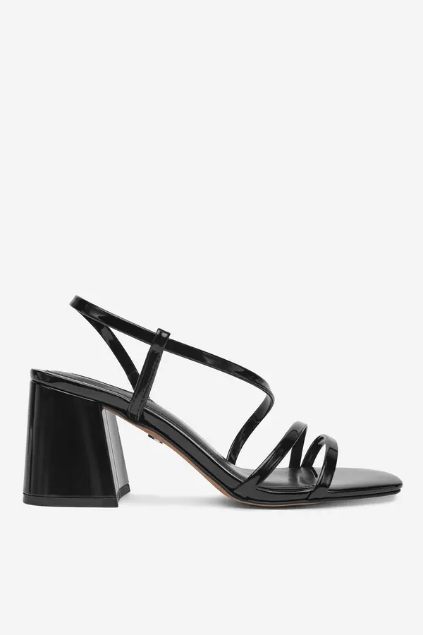 Nine West Sandale