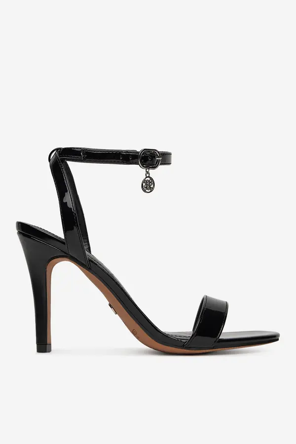 Nine West Sandale