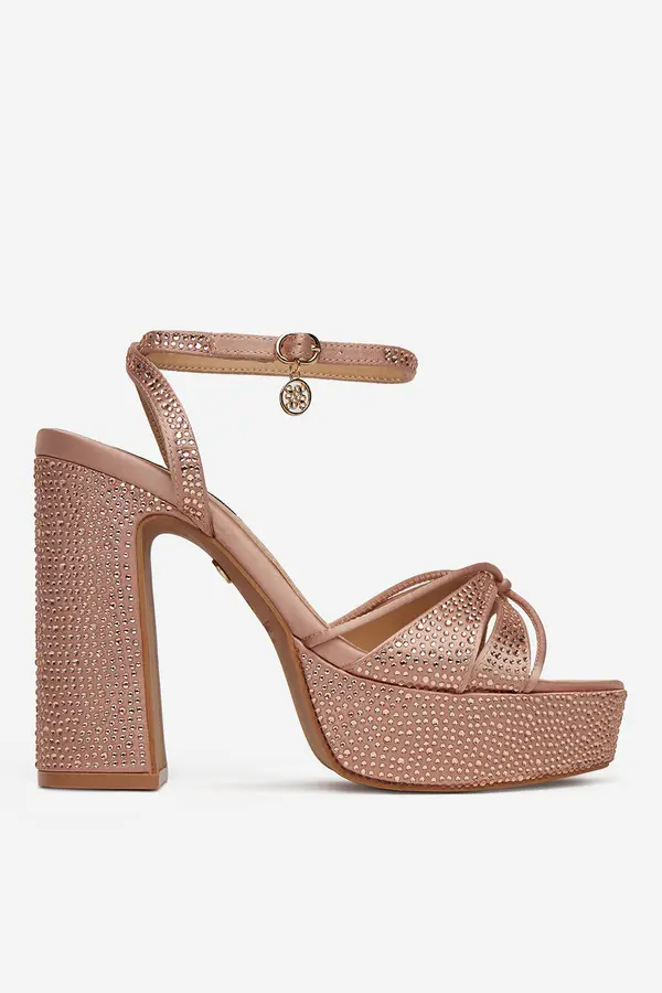 Nine West Sandale