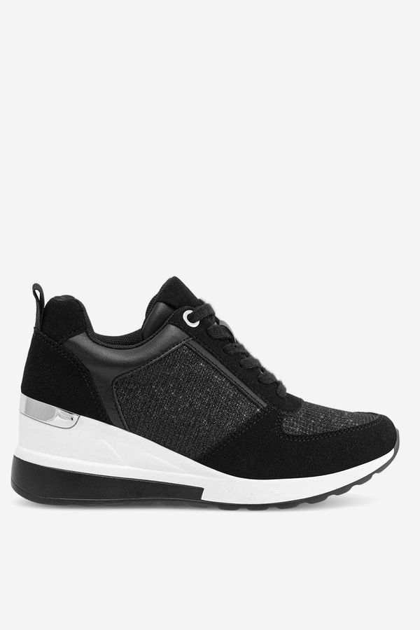 Clara Barson Tenisice Clara Barson