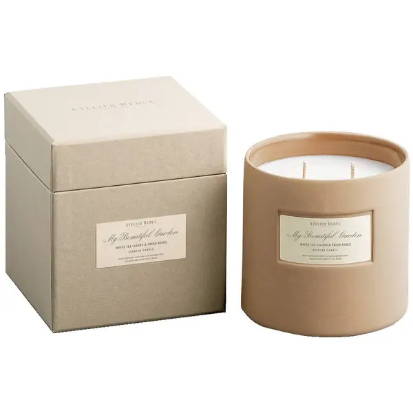 Atelier Rebul Atelier Rebul My Beautiful Garden White Tea Leaves & Fresh Roses Scented Candle Mirisna Svijeća 650 g