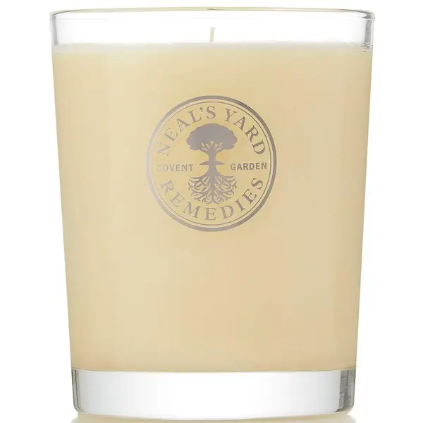 Neal's Yard Remedies Neal's Yard Remedies Calming Scanted Candle Mirisna Svijeća 190 g