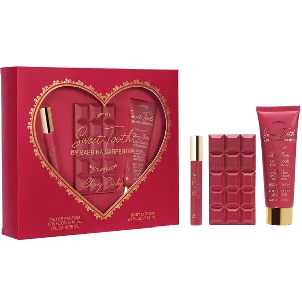 SABRINA CARPENTER SABRINA CARPENTER Setovi Sweet Tooth By Sabrina Carpenter Cherry Baby Set 1 kom,