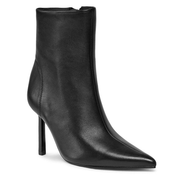 Steve Madden Čizme Steve Madden Iyanna Bootie SM11002278 SM11002278-017 Black Leather