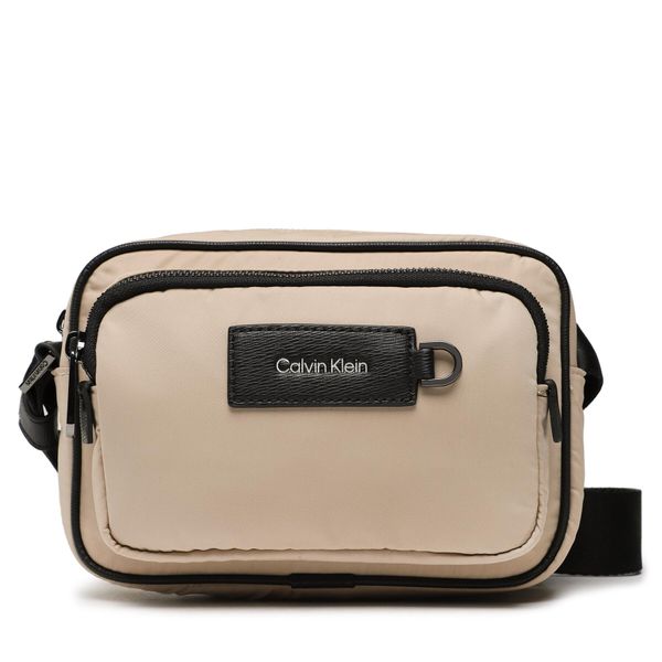 Calvin Klein Crossover torbica Calvin Klein Ck Elevated Camera Bag K50K510193 PF2
