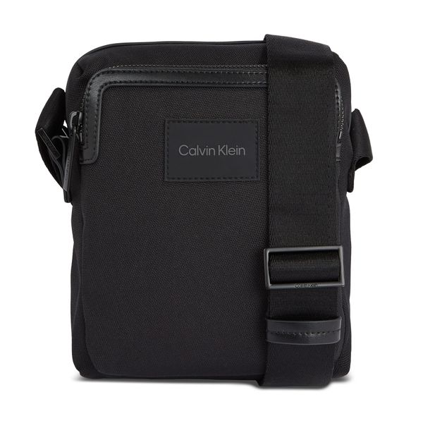 Calvin Klein Crossover torbica Calvin Klein Ck Remote Pro K50K511749 Ck Black BEH