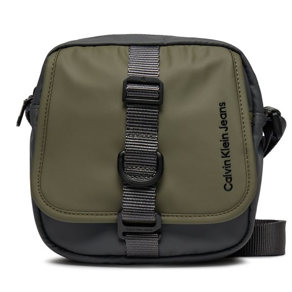 Calvin Klein Jeans Crossover torbica Calvin Klein Jeans Utilitarian Sq Camerabag Flap18 K50K511510 Dark Grey/Dusty Olive 0IO