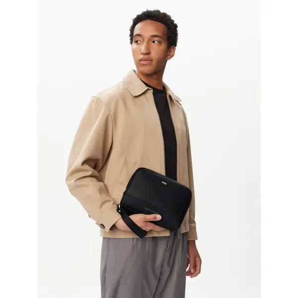 Tommy Hilfiger Crossover torbica Tommy Hilfiger Th Central Pouch AM0AM14484 Crna