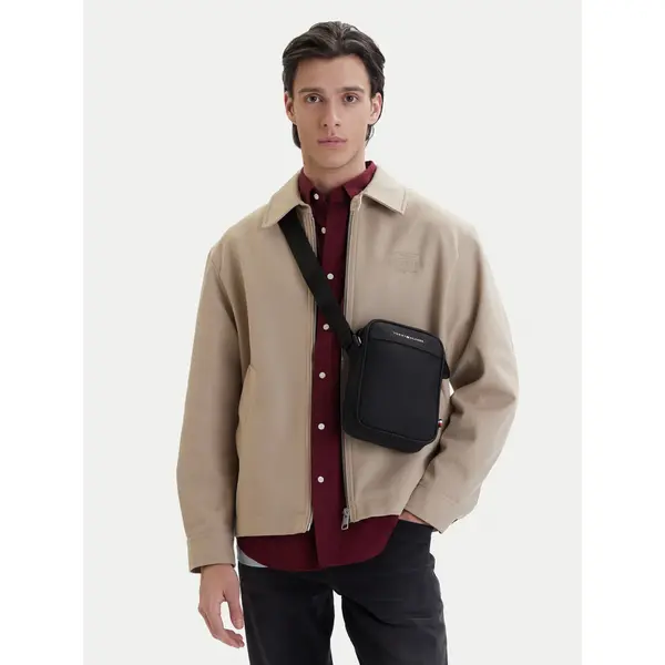 Tommy Hilfiger Crossover torbica Tommy Hilfiger Th Repreve Mini Reporter AM0AM14150 Crna