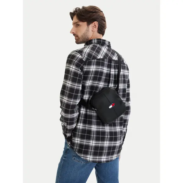 Tommy Jeans Crossover torbica Tommy Jeans Tjm Ess Daily Pu Reporter AM0AM14292 Crna