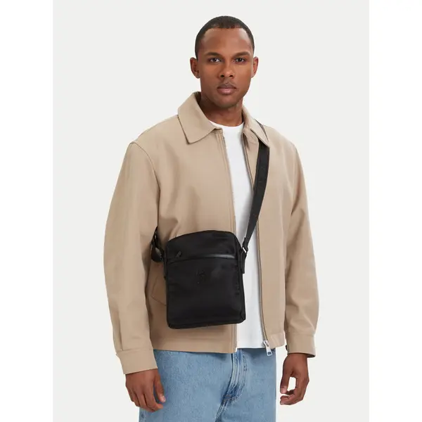 U.S. Polo Assn. Crossover torbica U.S. Polo Assn. BEUXT8731MZC Crna