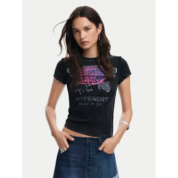 Desigual Desigual T-shirt 25SWTKX6 Siva Slim Fit
