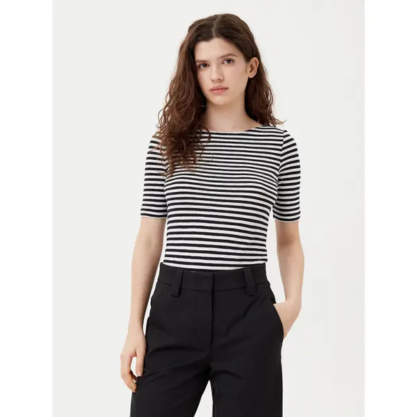 Marc O'Polo Marc O'Polo T-shirt B01219651333 Crna Regular Fit