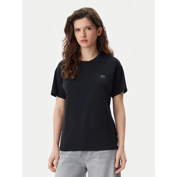 Napapijri Napapijri T-shirt S-Nina NP0A4H87 Crna Regular Fit