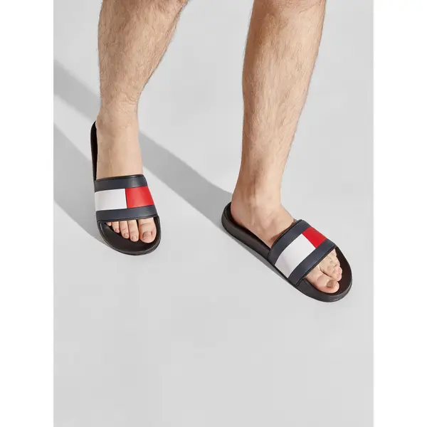 Tommy Hilfiger Natikače Tommy Hilfiger Rubber Th Flag Pool Slide FM0FM04263 Crna