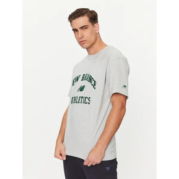 New Balance New Balance T-shirt Athletics Varsity Graphic T-Shirt MT33551 Siva Regular Fit