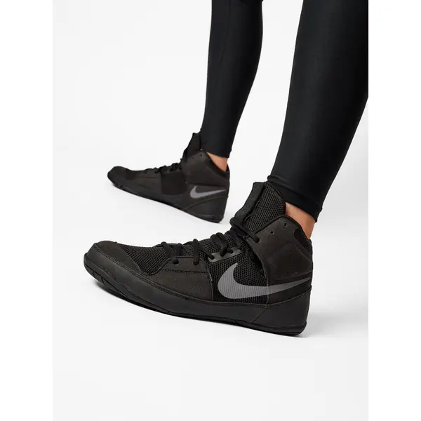 Nike Obuća za boks Nike Fury A02416 010 Crna
