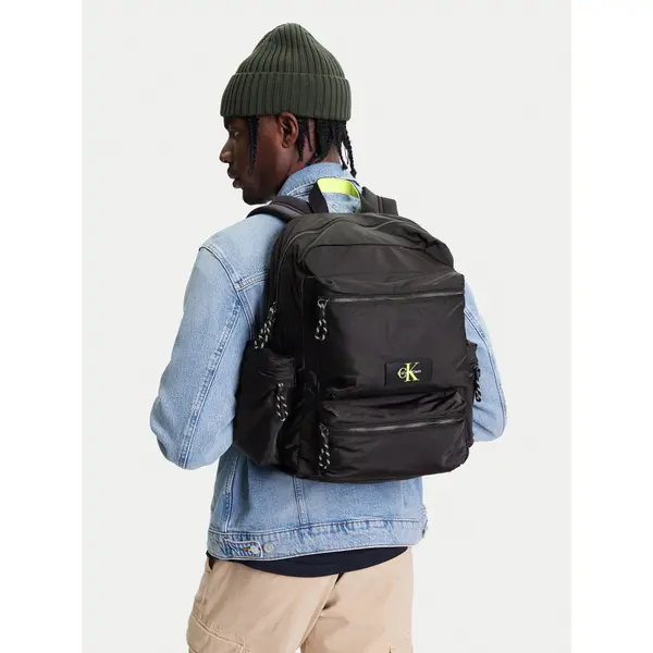Calvin Klein Ruksak Calvin Klein Tech Utility Backpack LV04G3122G Crna
