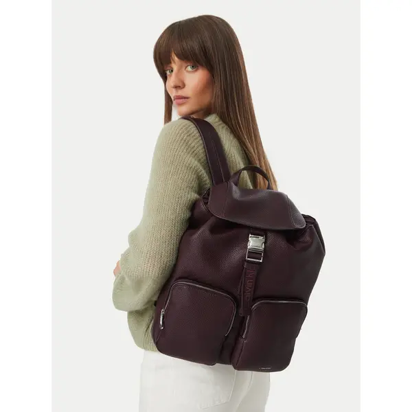 Calvin Klein Ruksak Calvin Klein Weebbing Strap Flap Backpack LV04F3645G Tamnocrvena