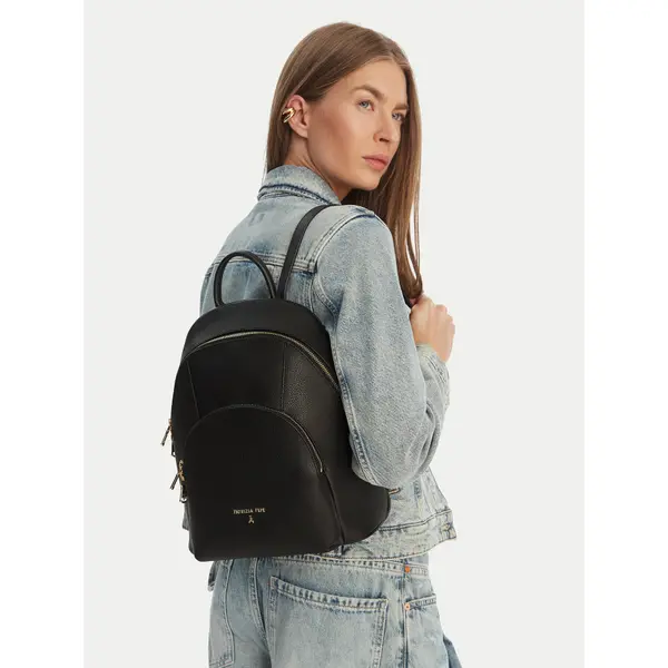 PATRIZIA PEPE Ruksak Patrizia Pepe 8B0325/L001-K103 Crna
