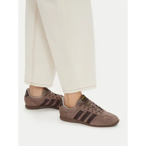Adidas Tenisice adidas Barreda Lo Shoes KJ4729 Smeđa