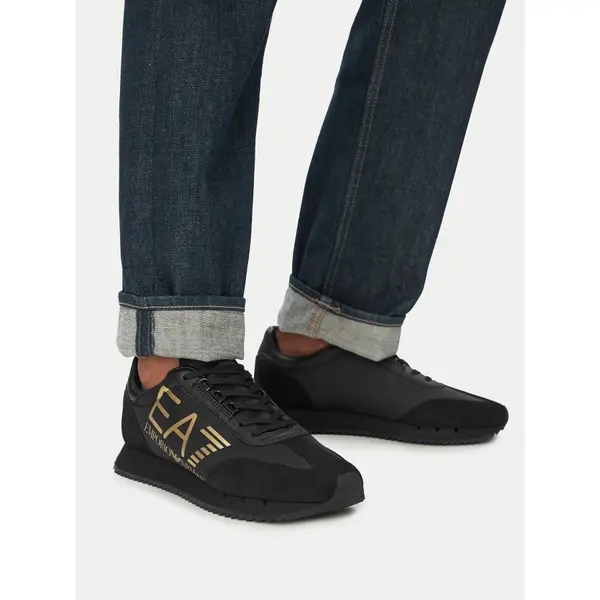 EA7 Emporio Armani Tenisice EA7 Emporio Armani 7X000541 AF18609 MZ177 Crna