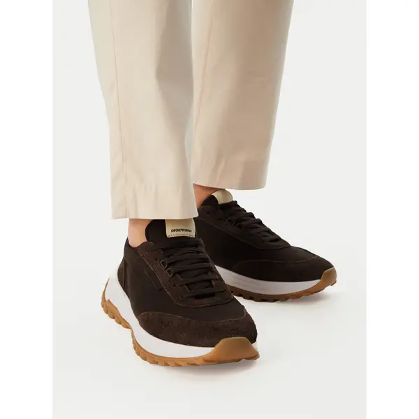 Emporio Armani Tenisice Emporio Armani EM005746 AF25311 U6032 Tamno smeđa
