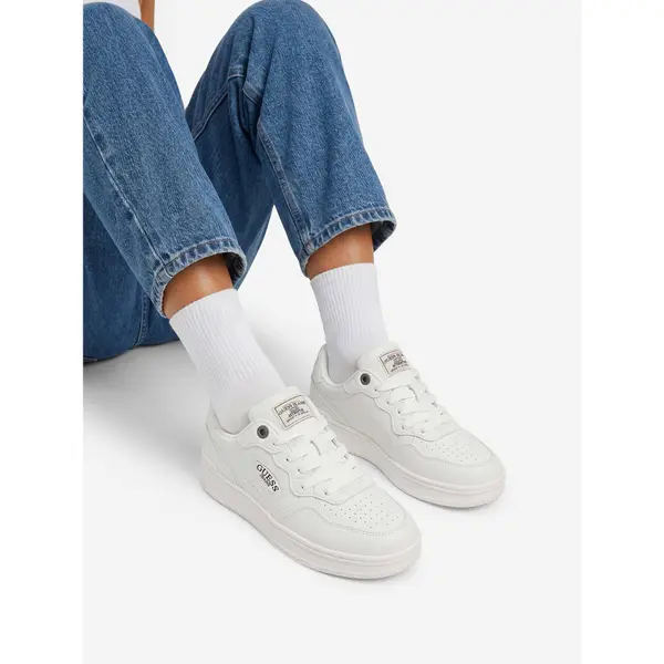 Guess Jeans Tenisice Guess Jeans CWBEO-GSJ119 Bijela