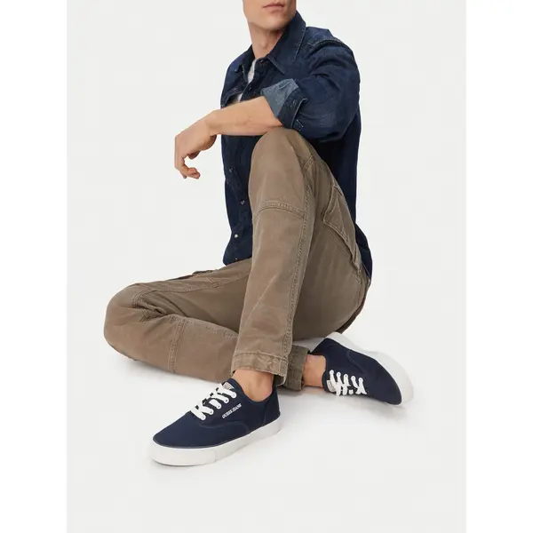 Guess Jeans Tenisice Guess Jeans CWBEO-ROCKFORD-01 WE Tamnoplava