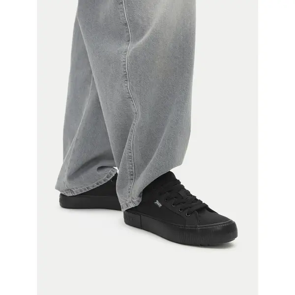 Juicy Couture Tenisice Juicy Couture VSJU001 Crna