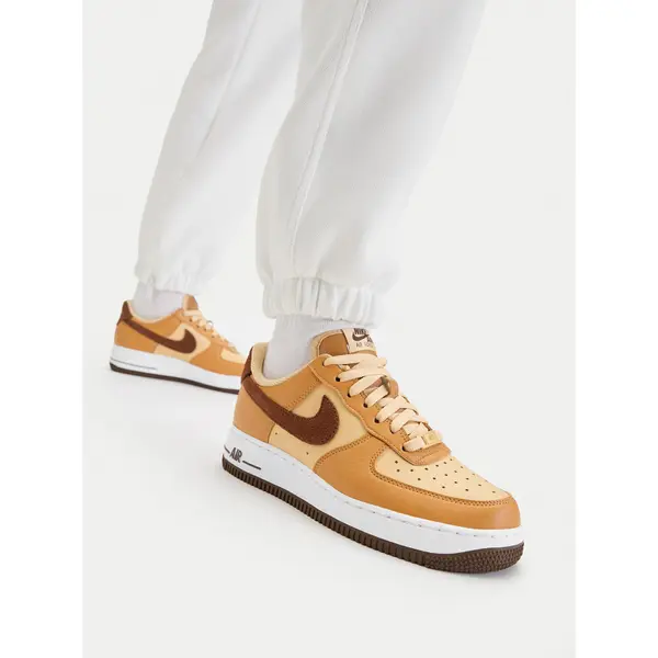 Nike Tenisice Nike Air Force 1 '07 Next Nature HQ3905 200 Bež