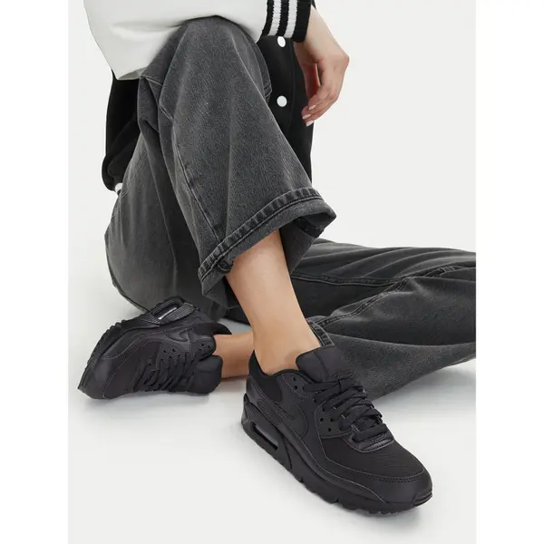 Nike Tenisice Nike Air Max 90 DH8010 001 Crna