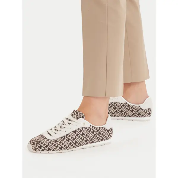 Tommy Hilfiger Tenisice Tommy Hilfiger Bella Monogram Sneaker FW0FW09523 Smeđa