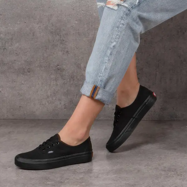 Vans Tenisice Vans Authentic VN000EE3BKA Crna