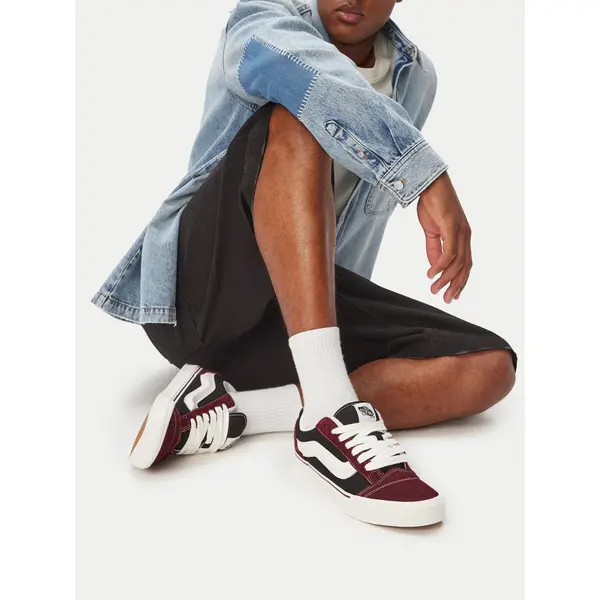 Vans Tenisice Vans Knu Skool VN000D2202Y1 Tamnocrvena