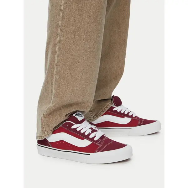 Vans Tenisice Vans Knu Skool VN000D22BRD1 Tamnocrvena