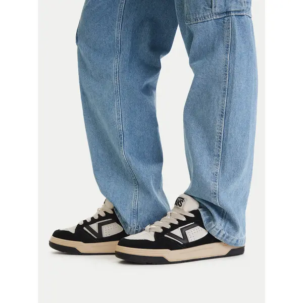 Vans Tenisice Vans Upland VN000D1HBZW1 Crna
