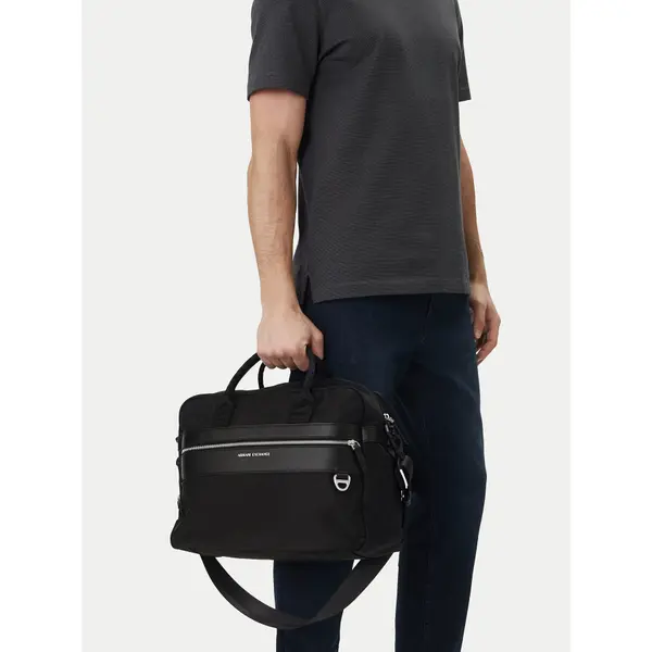 Armani Exchange Torba za laptop Armani Exchange XM002536 AF22538 MC105 Crna