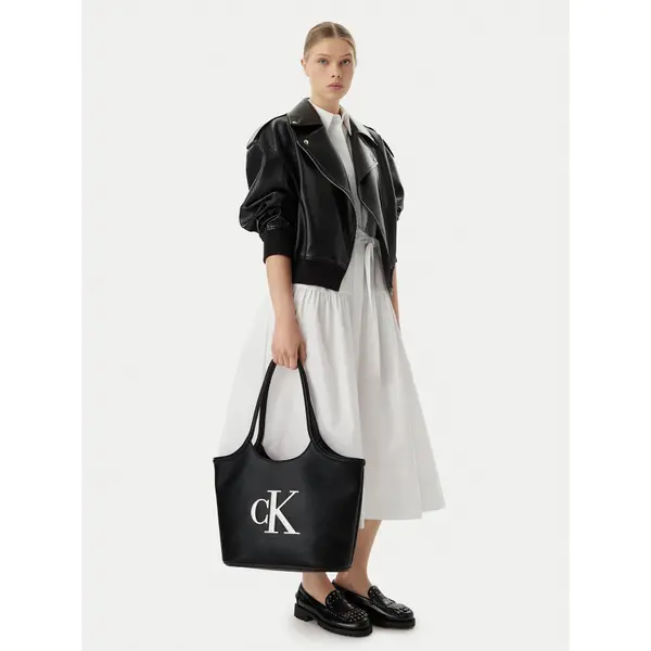 Calvin Klein Torbica Calvin Klein Bold Ck LV04F3562G Crna