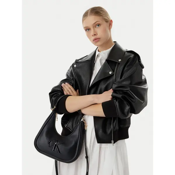 Calvin Klein Torbica Calvin Klein Bold Ck Small Crescent LV04F3561G Crna