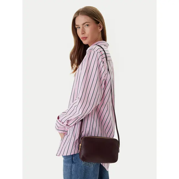 Calvin Klein Torbica Calvin Klein Emblem Aop Elongated Camera Bag LV04F3268G Tamnocrvena